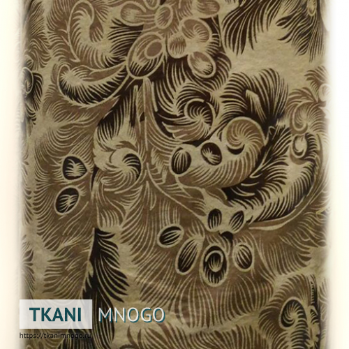 Фото ткани 666-2 - бежевый узор. Производитель Китай. Замша крупным планом.